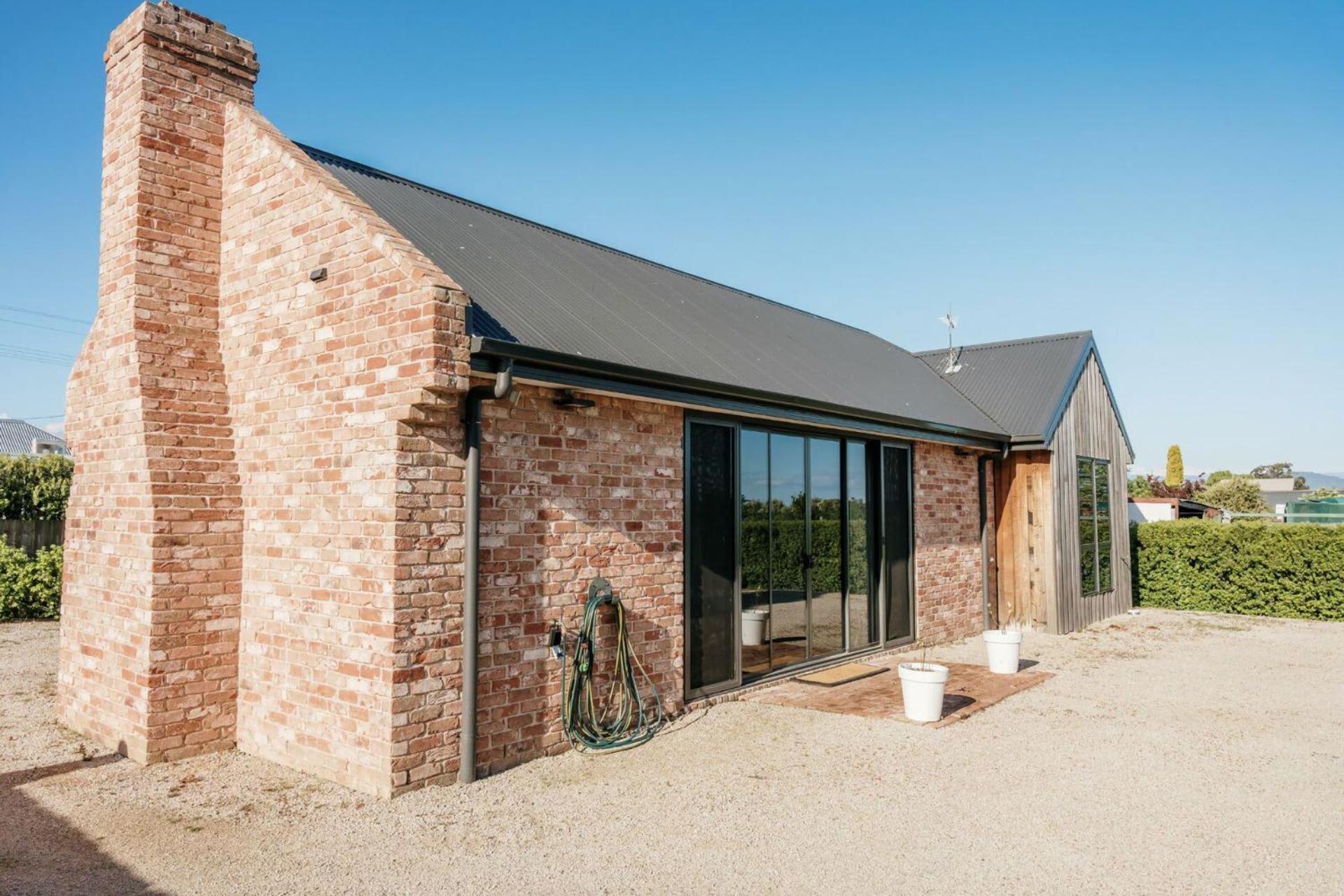 Embracing Evandale Villa Exterior photo